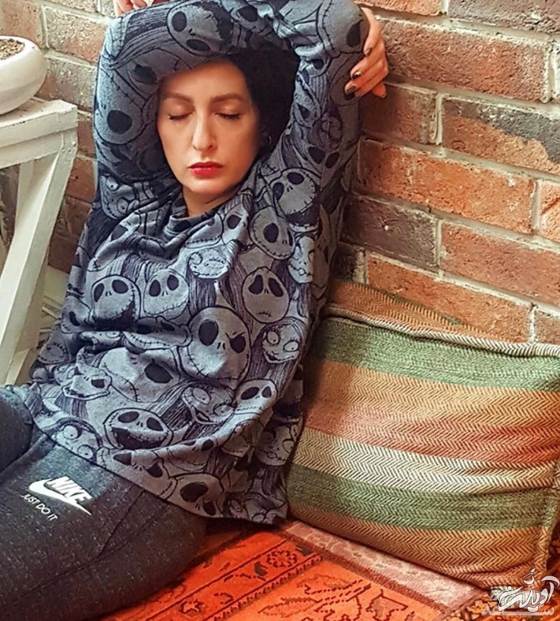 شقایق دهقان